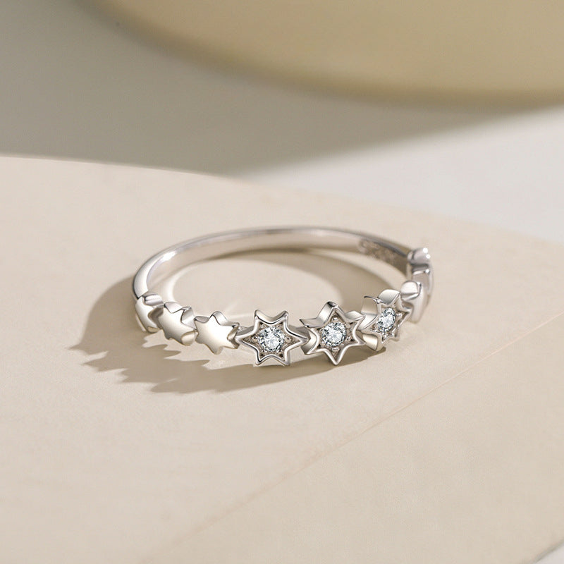 Cute Star Design Sterling Silver Band Shine of Diamond