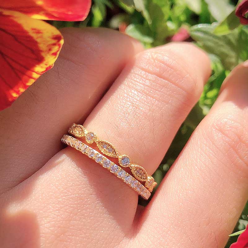 2pcs Golden Tone Art Decor Eternity Stackable Wedding Band Shineofidamond