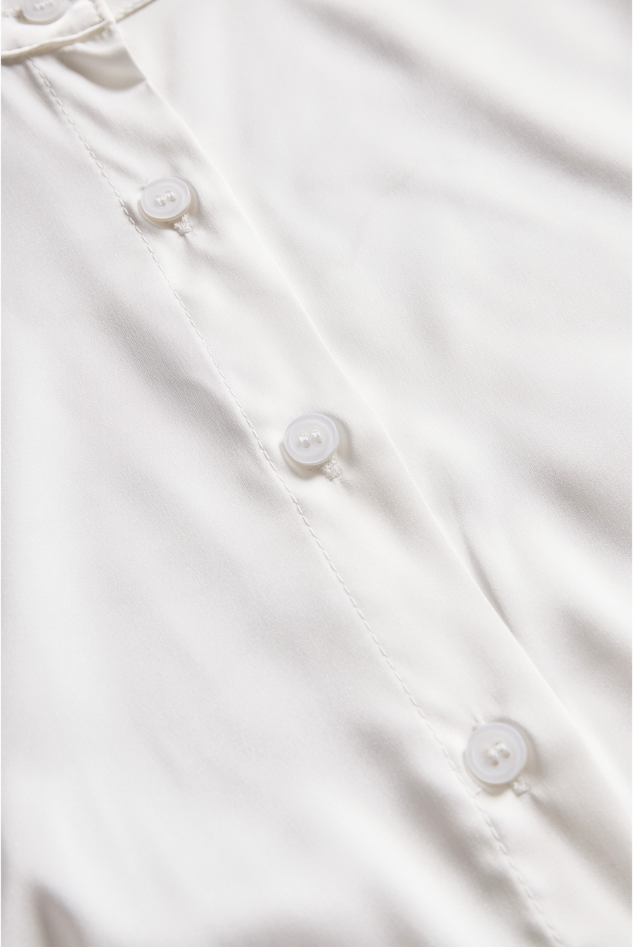 Luxurious Silk Satin Blouse with a Tailored Fit ZJ