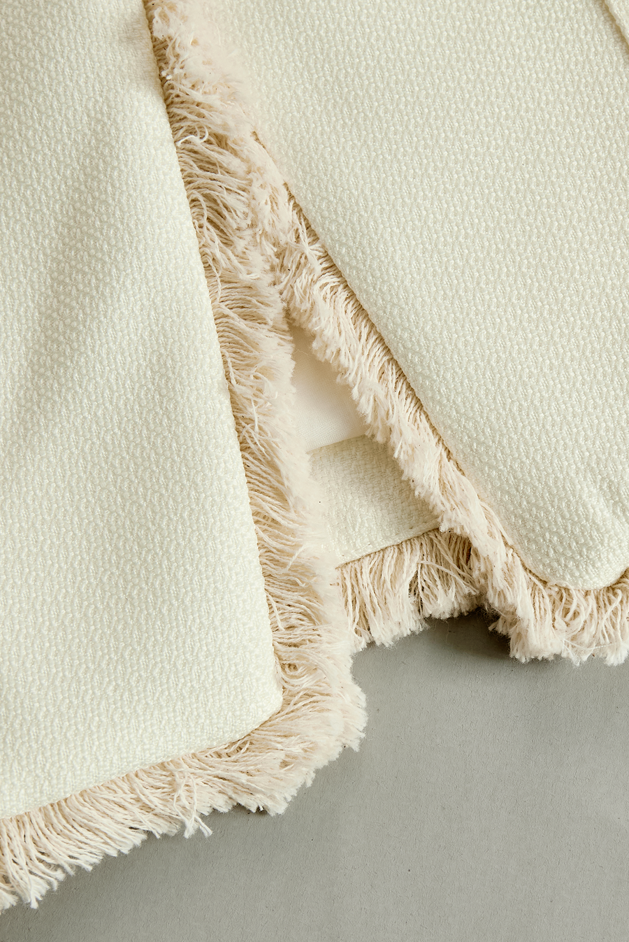 Elegant Cream Textured Blazer With Decorative Trim SN