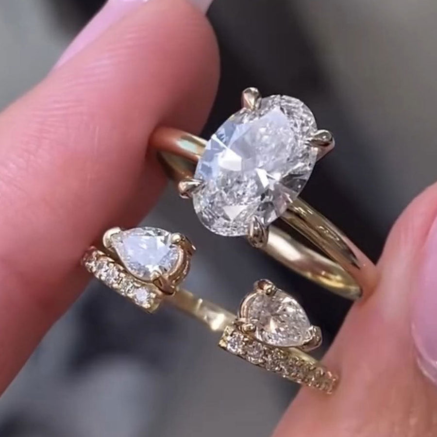 2 Pcs Elegant Oval Cut Golden Tone Bridal Set shine of diamond
