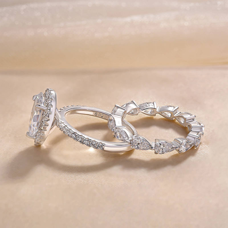 Pear Cut Engagement Ring & Heart-Shaped Wedding Band Sets Shineofdiamond