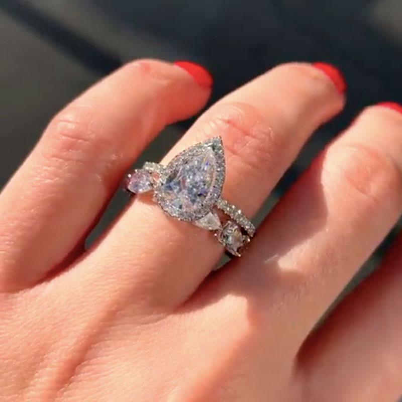 Pear Cut Engagement Ring & Heart-Shaped Wedding Band Sets Shineofdiamond