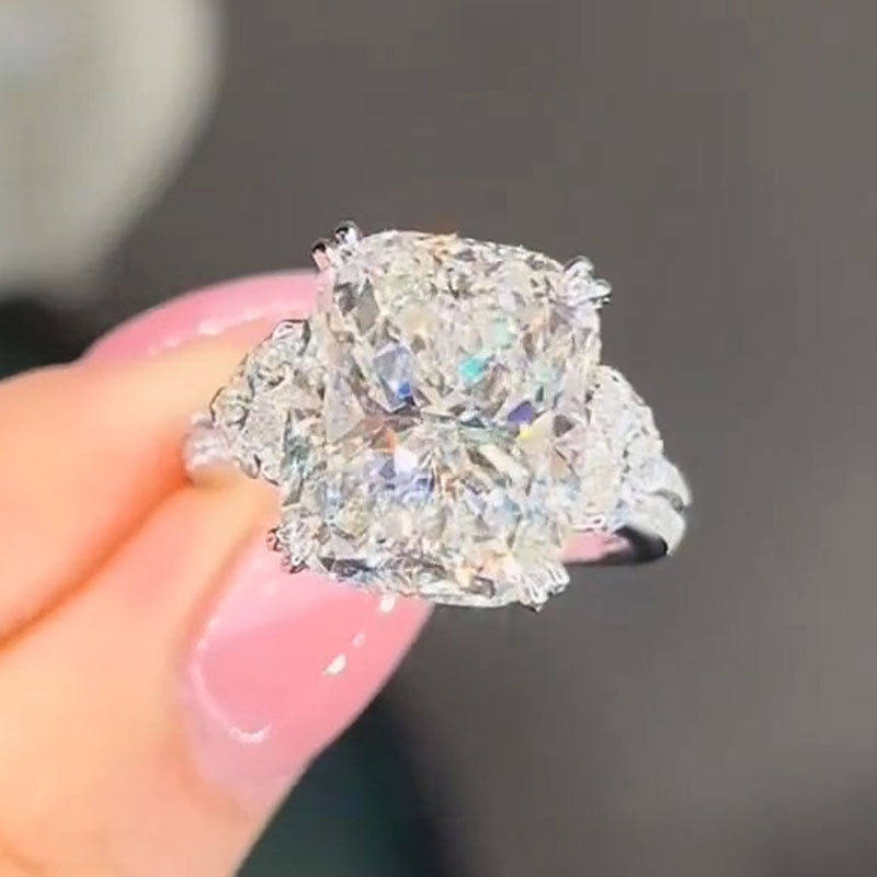 Stunning Radiant Cut Sterling Silver Engagament Ring shine of diamond