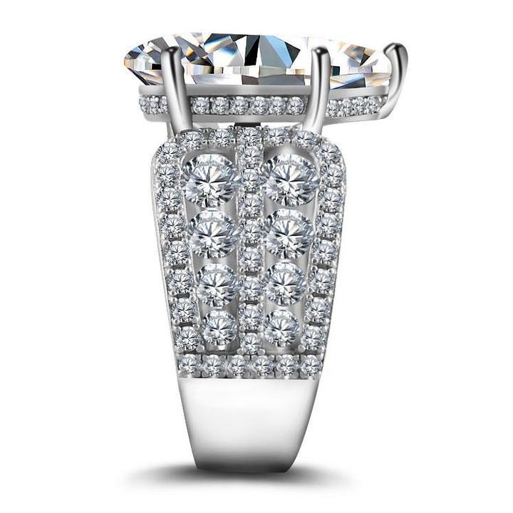 Recommended | Stunning 9.0CT Pear Cut Engagement Ring in Widen Band Shineofdiamond