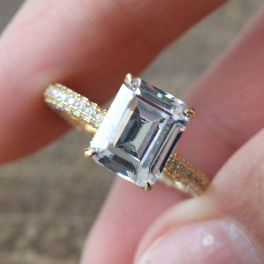 Emerald Cut Bridal Set Shine of Diamond
