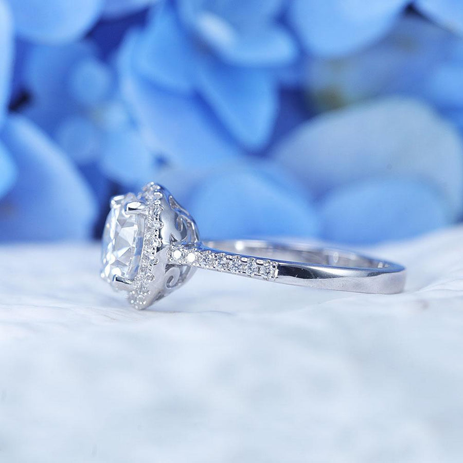 ShineofDiamond Classic Halo Design Round Cut Moissanite Ring Shine of Diamond