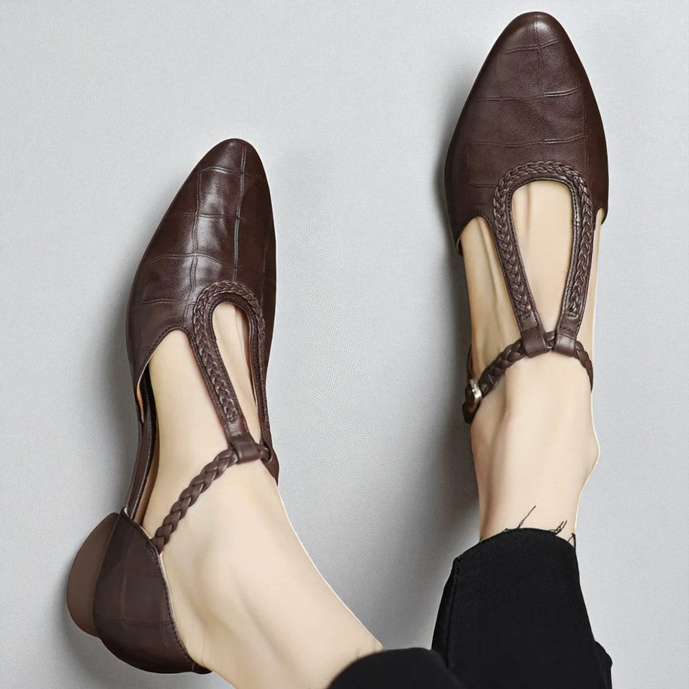 Kepa™ | Classic Orthopedic Flats