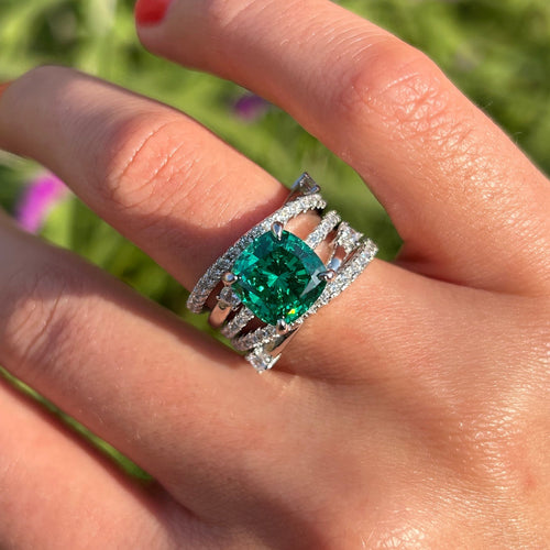 2 Pcs Green Cushion Cut Insert Bridal Sets Shine of Diamond