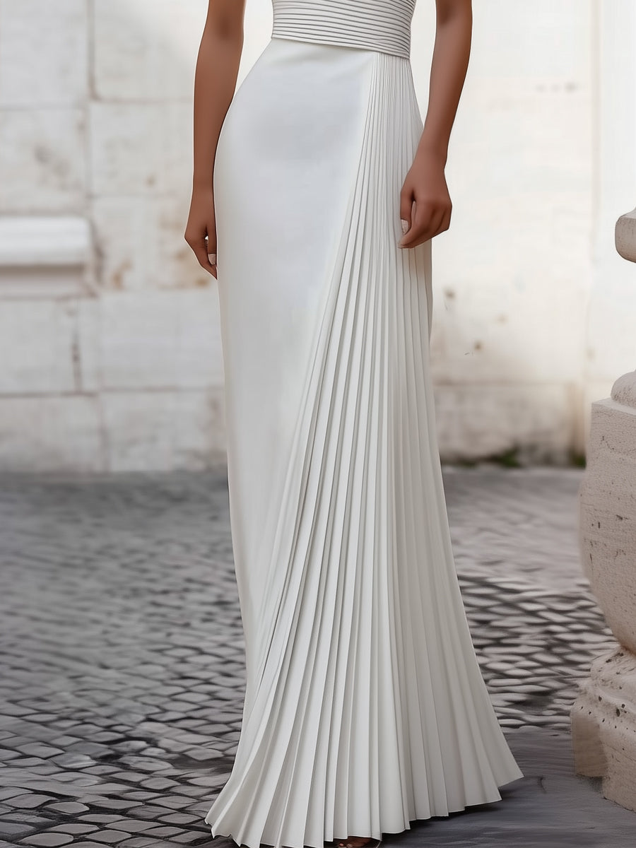 Elegant Satin Pleated Halter-Neck Evening Gown MLZ