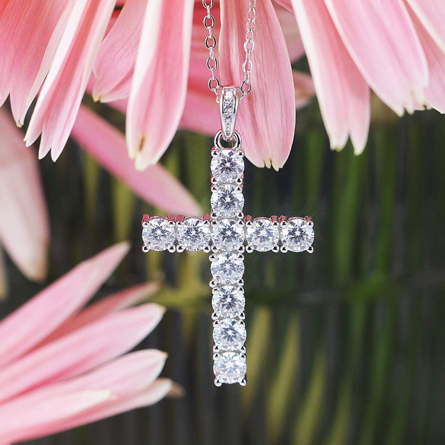 Classic Cross Design Sterling Silver Moissanite Pendant Necklace Shine of Diamond