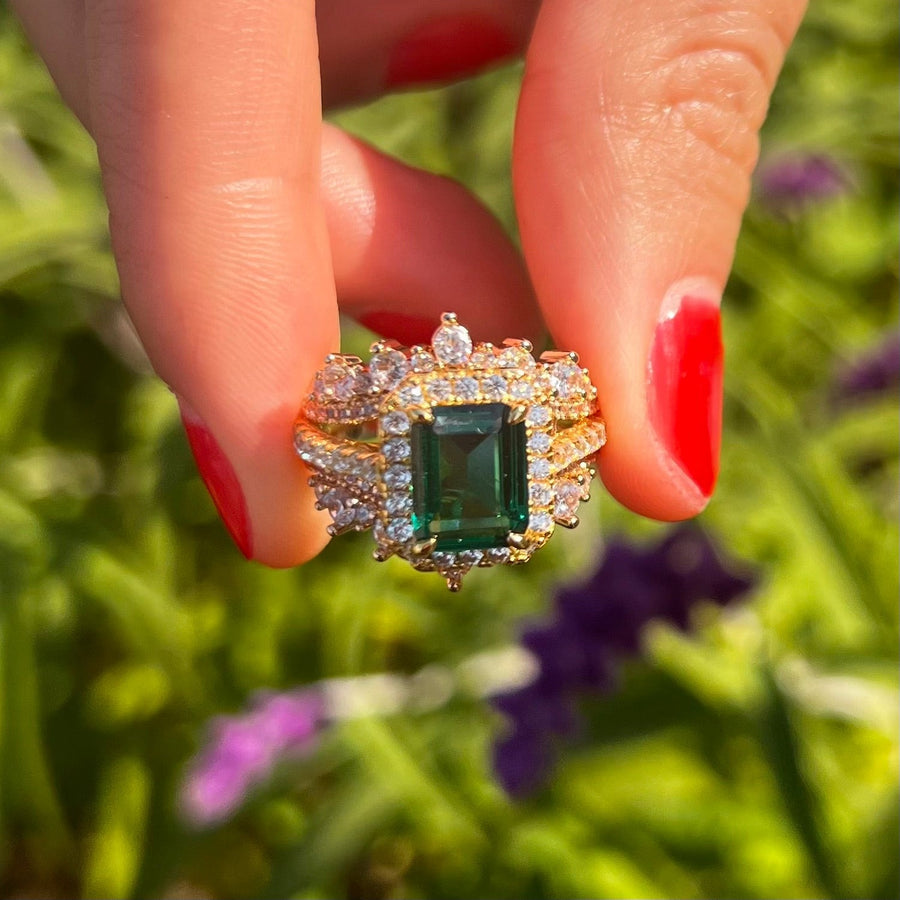 Vintage Green Emerald Cut Halo Insert Design 2 Pcs Bridal Sets Shine of Diamond