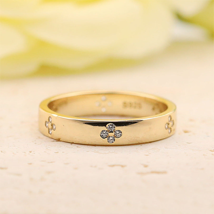 Golden Tone Art Carved Wedding Band shineofdiamond