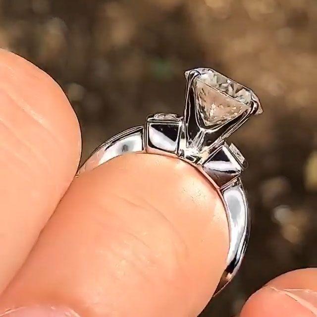 Round Cut Bridal Set Ring with Princess Side Stones Shineofdiamond