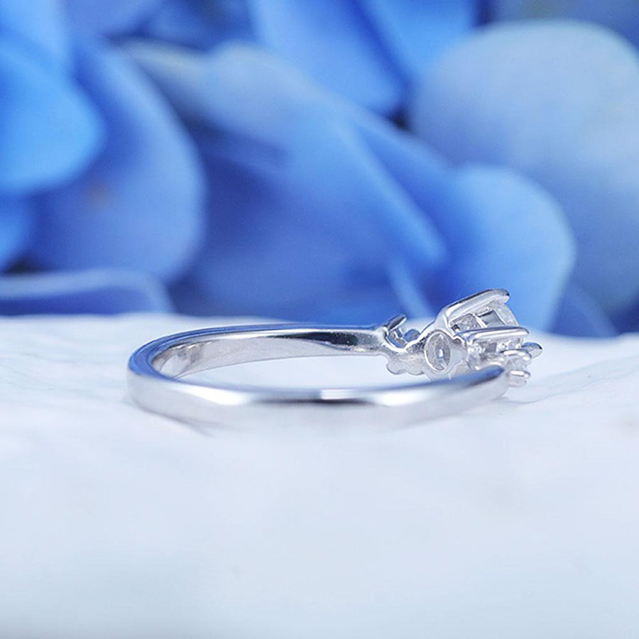 ShineofDiamond Classic 0.5 CT Five Stone Round Cut Moissanite Ring Shine of Diamond