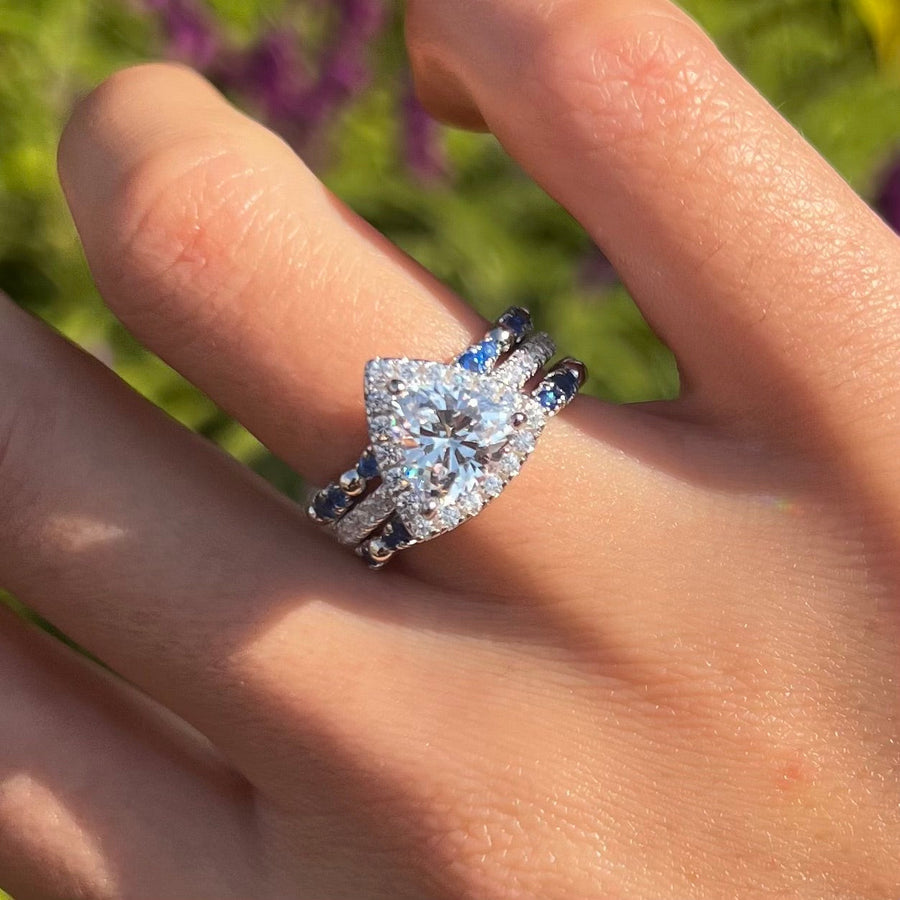 Luxury 3 Pcs Triangle Shape Sterling Silver Bridal Set Shine of Diamond