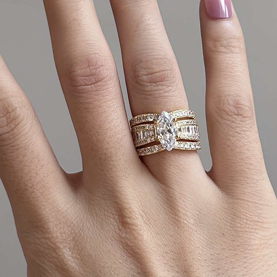Highly Recommended! | Amazing Marquise Cut 3 Band Bridal Set hot