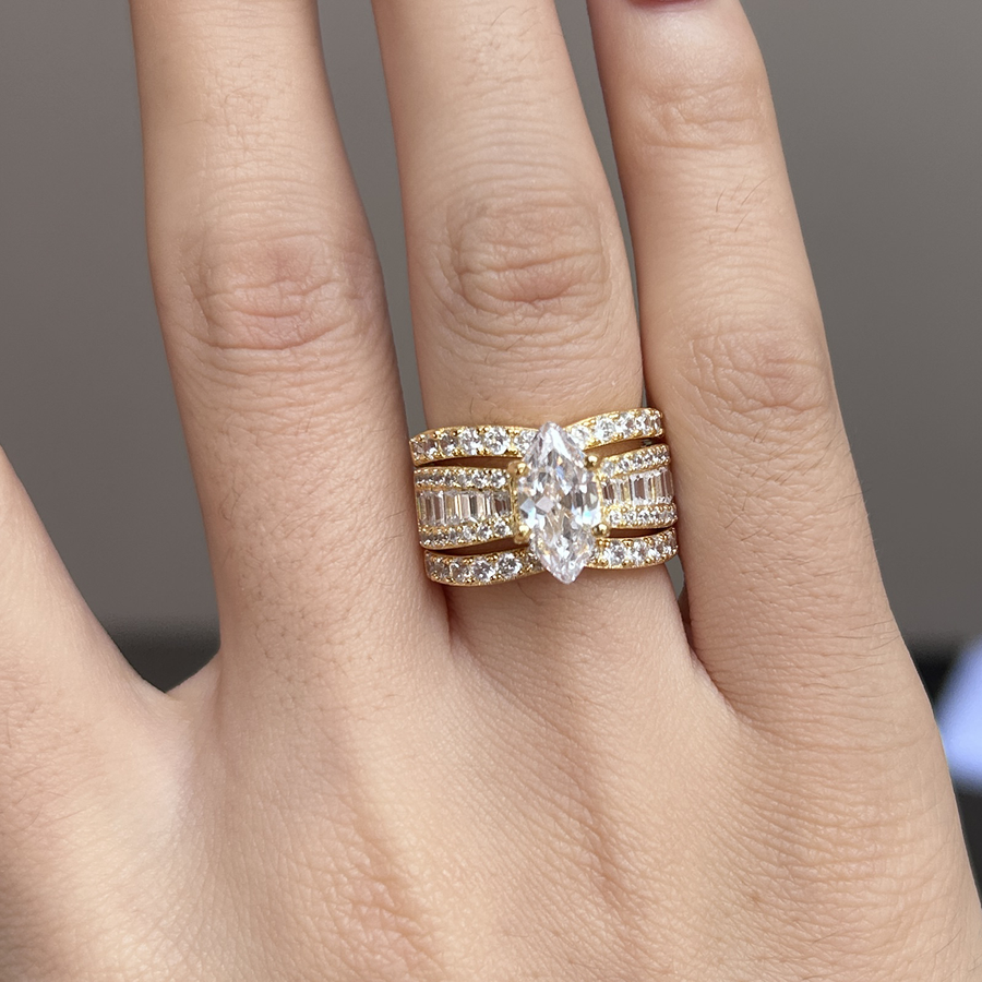 Highly Recommended! | Amazing Marquise Cut 3 Band Bridal Set hot
