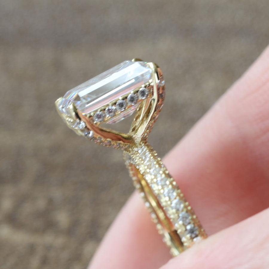 Emerald Cut Bridal Set Shine of Diamond