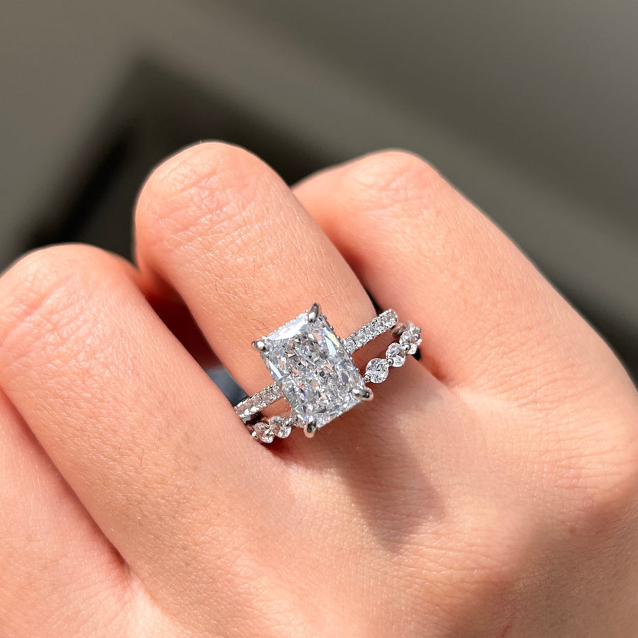Stunning 2 Pcs Radiant Cut Sterling Silver Bridal Set shine of diamond