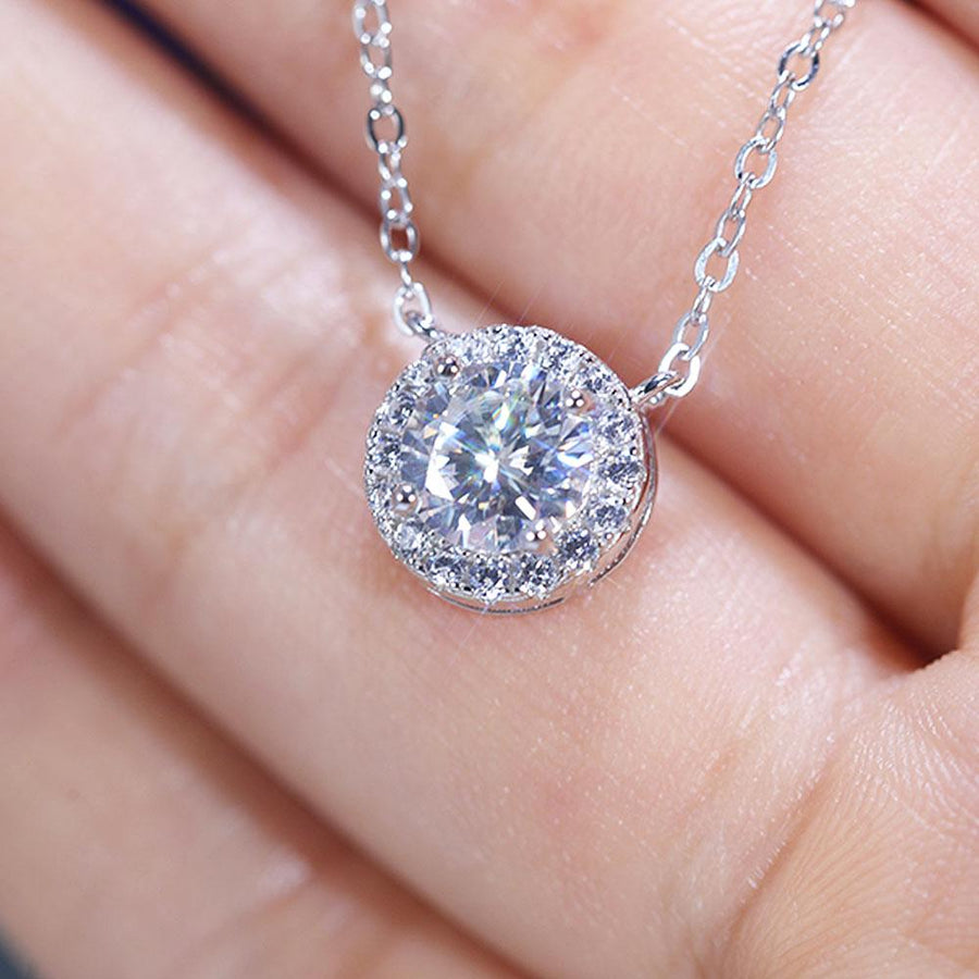 Classic 1.0 CT Round Cut Halo Design Moissanite Necklace Shine of Diamond