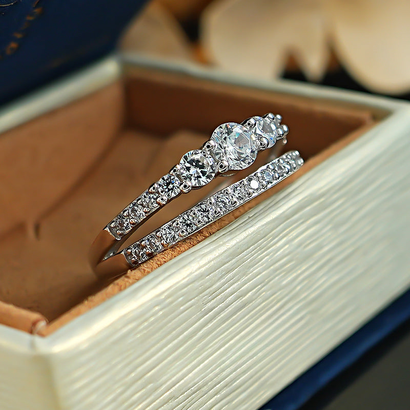 New Design Round Cut Sterling Silver Band Shine of Diamond