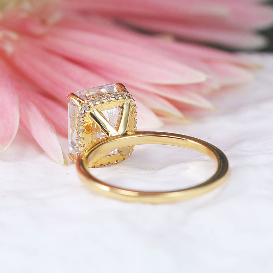 Stunning 2Pcs Radiant Cut Sterling Silver Ring Set With Half Eternity Band Shine of Diamond