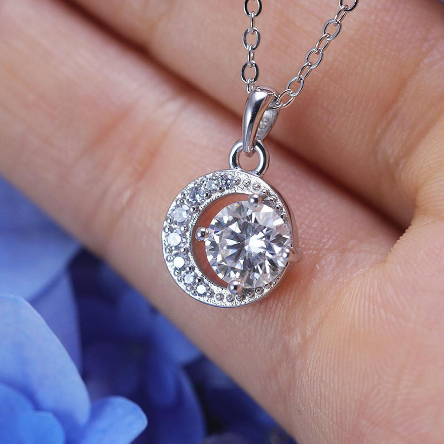 Unique Design Star Moon Moissanite Necklace Shine of Diamond