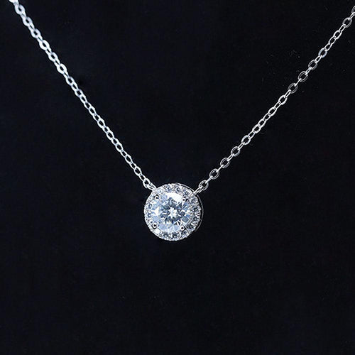 Classic 1.0 CT Round Cut Halo Design Moissanite Necklace Shine of Diamond