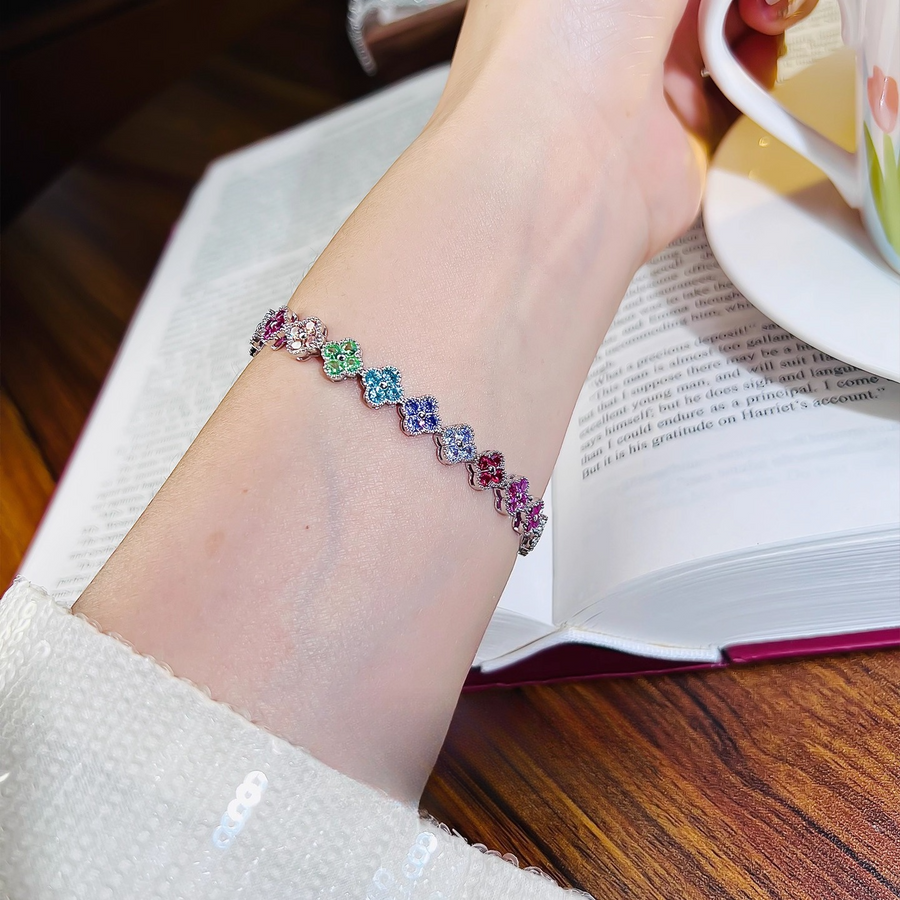 Clovers Design Multicolor Gemstone Bracelet in Sterling Silver Shine of Diamond