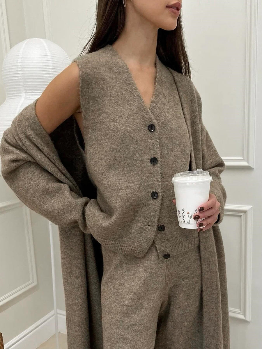 Amara Knit - Two-Piece Set CAAYWORLD