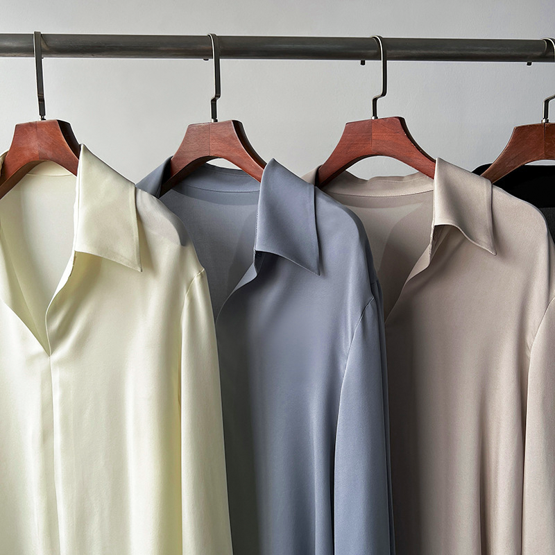 Amelie Silk - Blouse CAAYWORLD