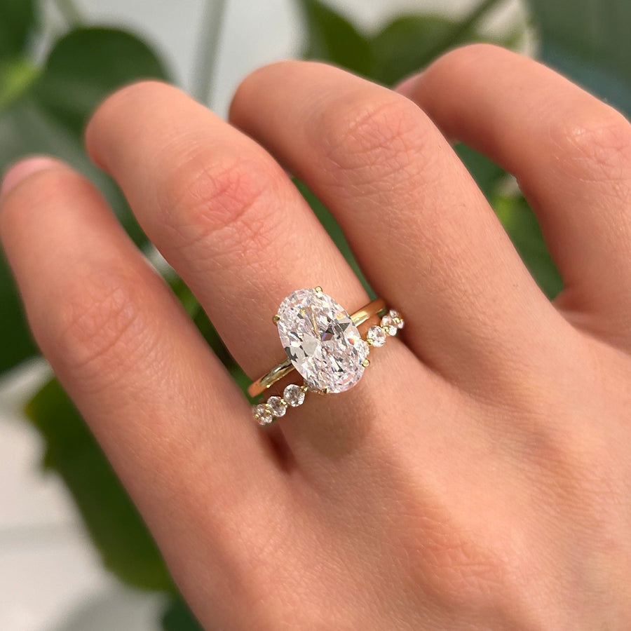 2 Pcs Oval Cut Sterling Silver Bridal Set shine of diamond