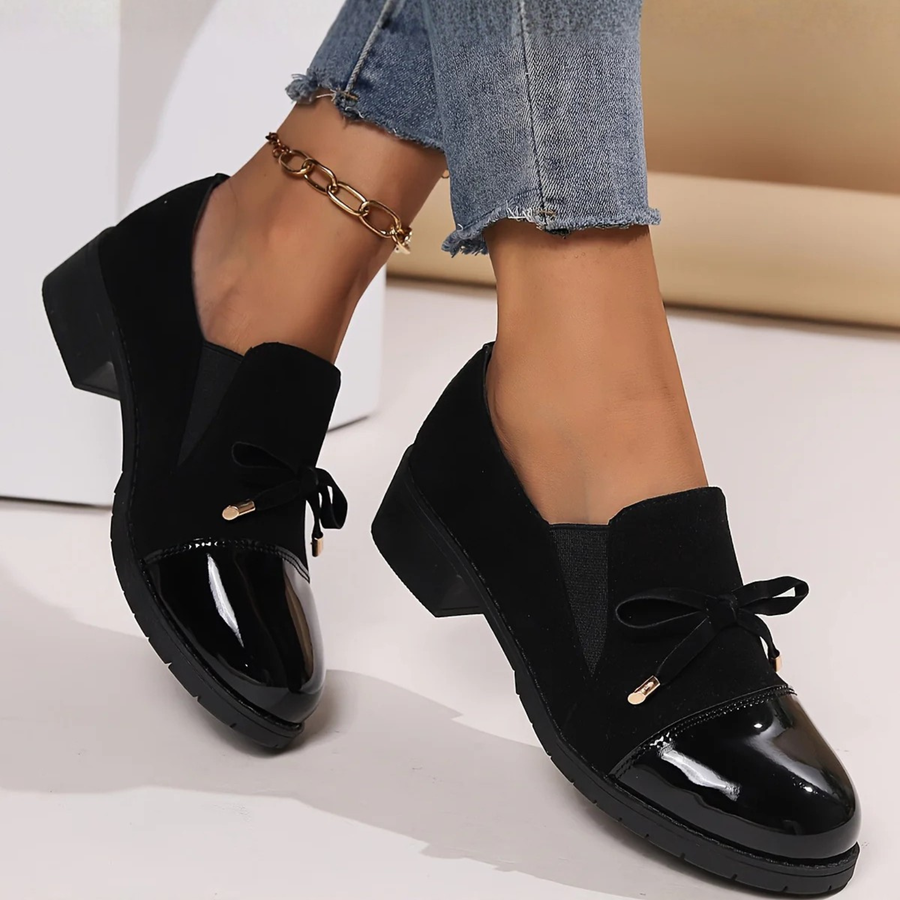 Beth - Coquette Slip-On Loafers CAAYWORLD