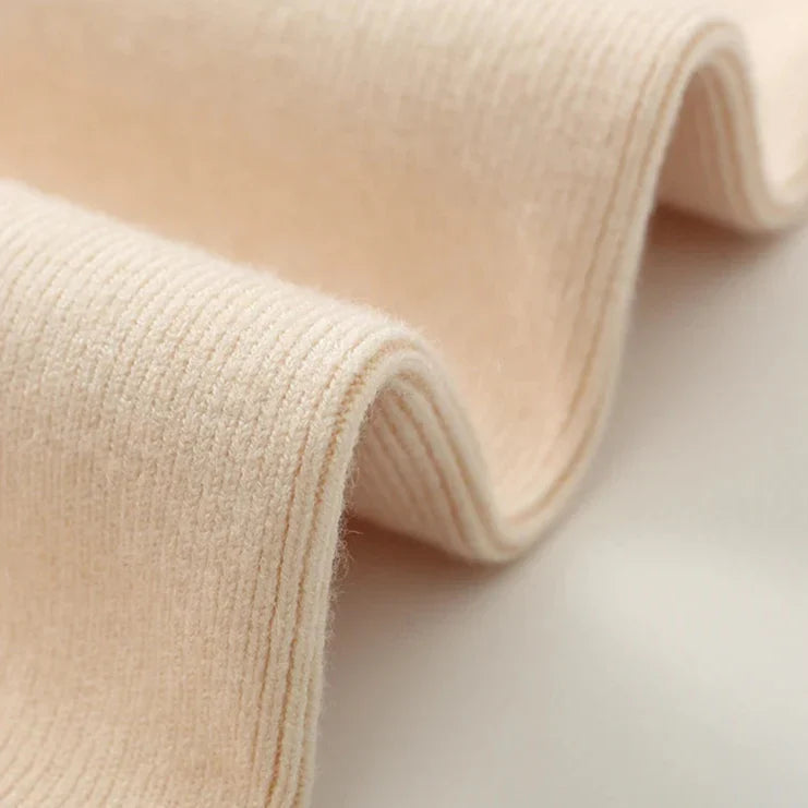 Capri Knit - Trousers CAAYWORLD