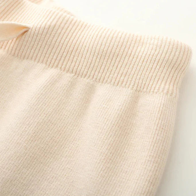 Capri Knit - Trousers CAAYWORLD