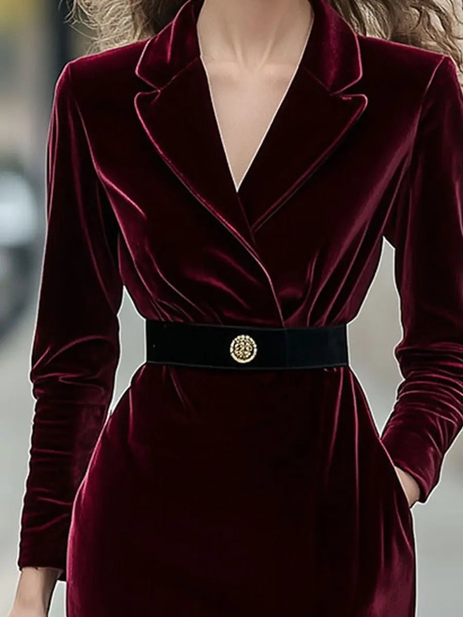 Classic Long-Sleeve Velvet with Gold Accents - Midi Dress CAAYWORLD