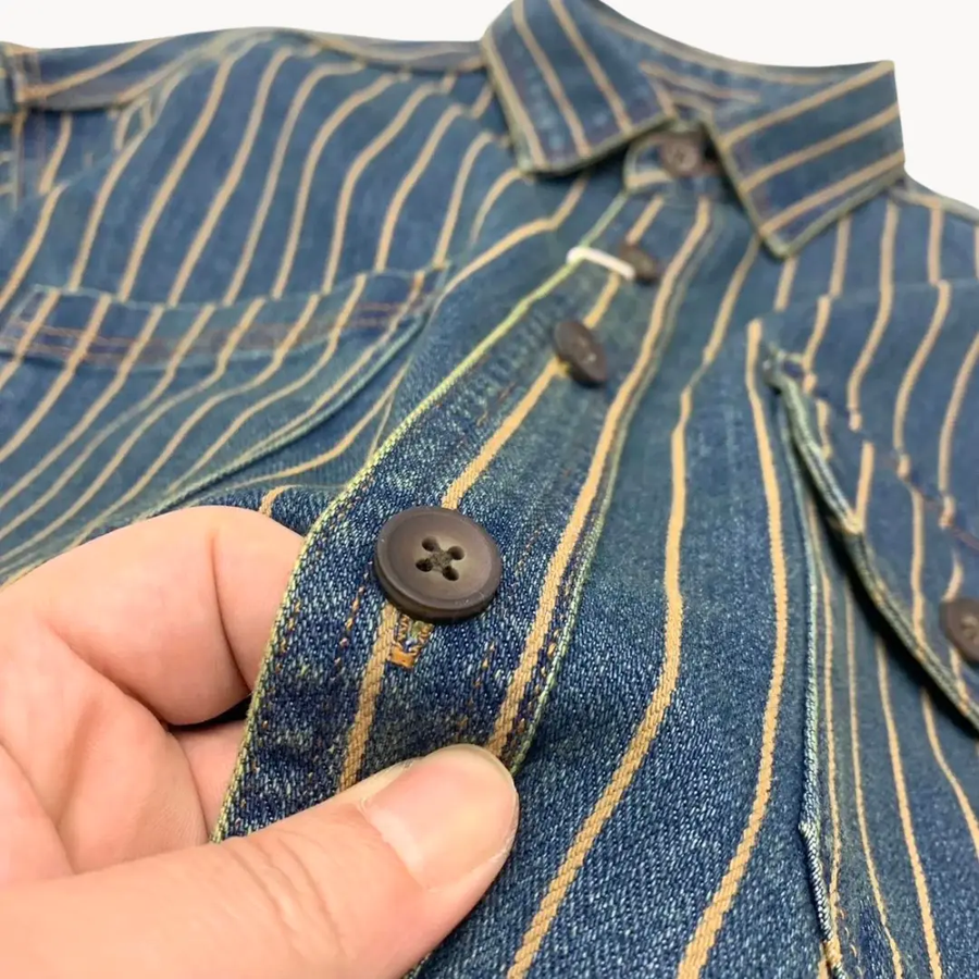 Denim Button-Up - Shirt CAAYWORLD