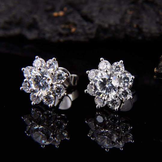 Flower Design Stud Earrings Shineofidamond