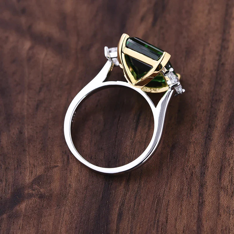 Vintage Emerald Green Three Stone Engagement Ring In Sterling Silver Shineofdiamond
