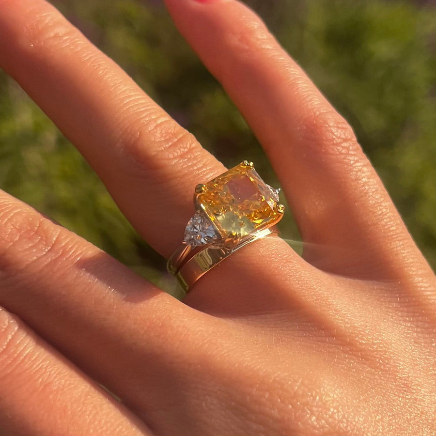 Stunning Yellow Radiant Cut 2 Pcs Bridal Set shine