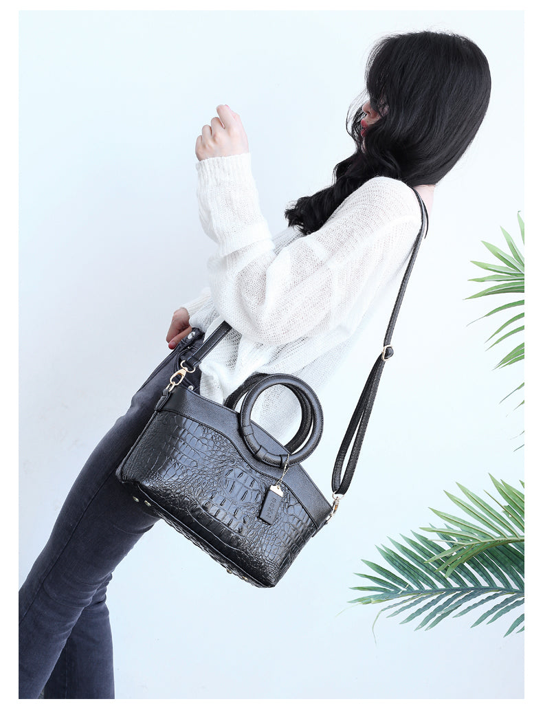 Frances™ | Classic Leather Shoulder Bag from Heritage