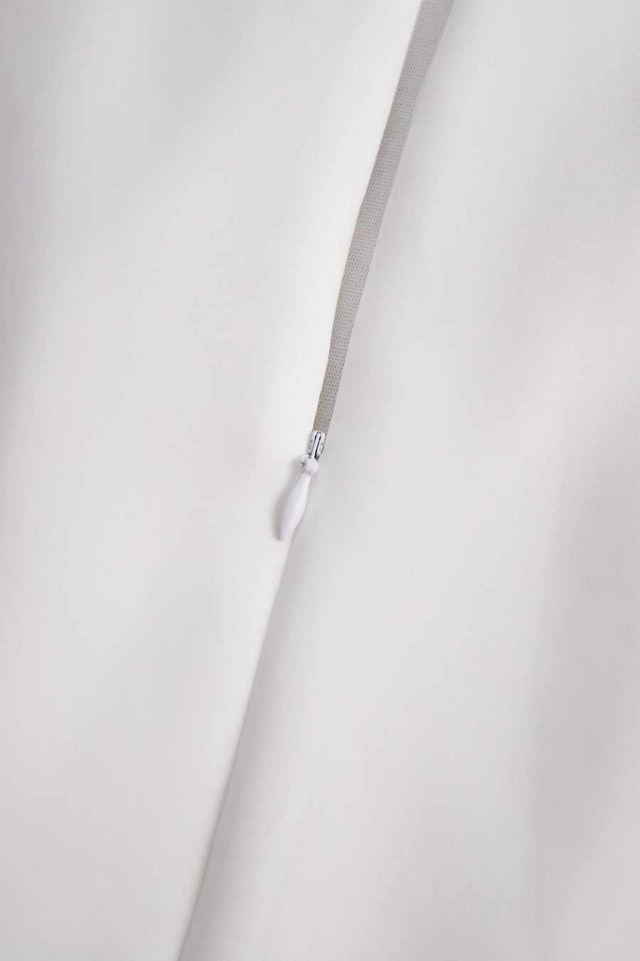 Elegant White Tailored Wrap Dress SN