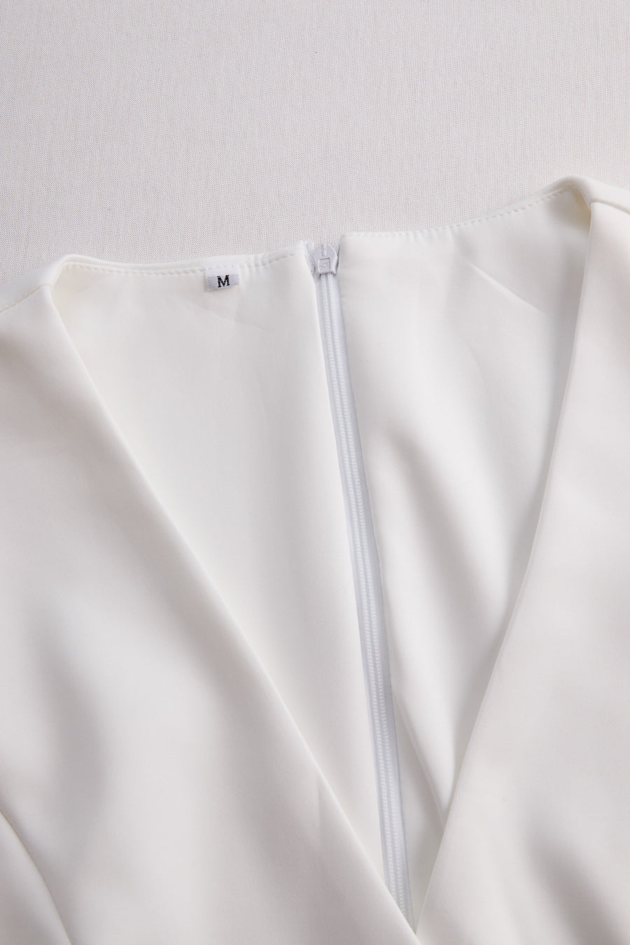 Elegant White Tailored Wrap Dress SN