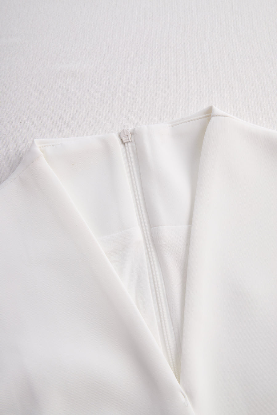 Elegant Minimalist style Sleeveless Sheath Dress HWT