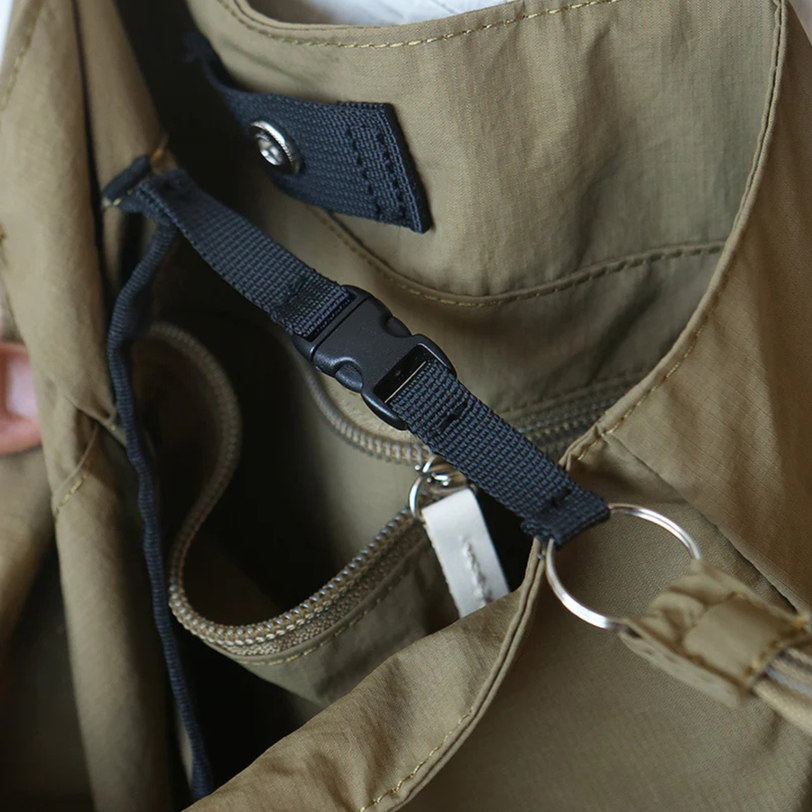 Kris - Forager Tote Bag CAAYWORLD