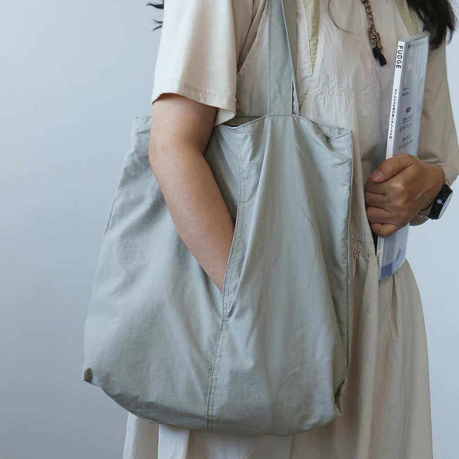 Kris - Forager Tote Bag CAAYWORLD