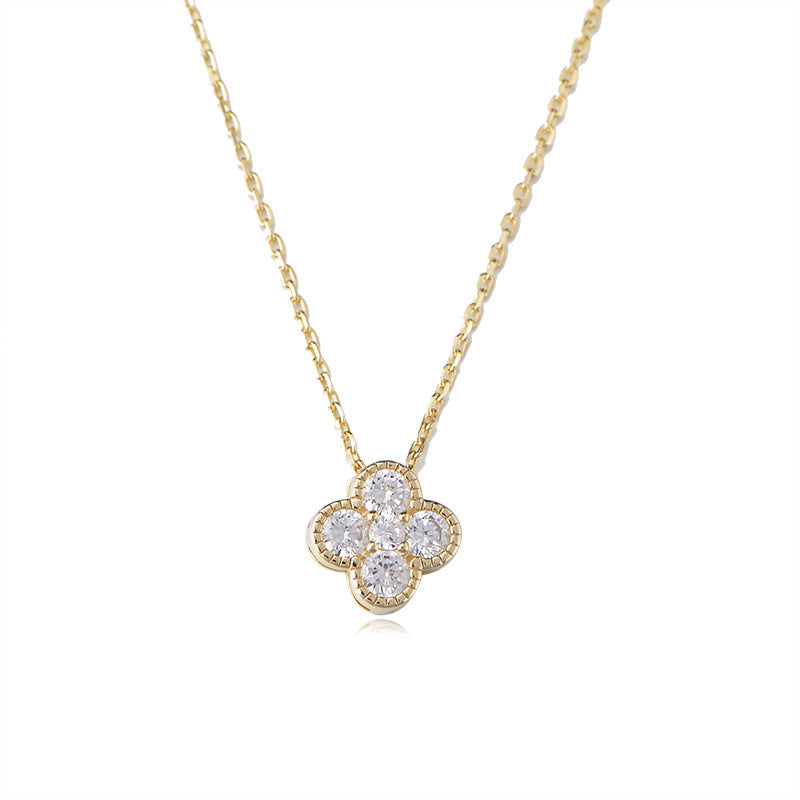 Sweet Four Leaf Clover Design Silver Necklace Shine of Diamond
