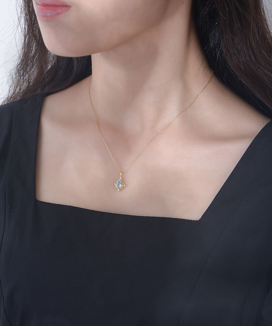 Luxury Pear Shape Topaz Pendant Neckalce Shine of Diamond