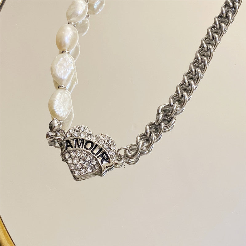 Chic AMOUR Paved Heart Pearl Choker Shine of Diamond